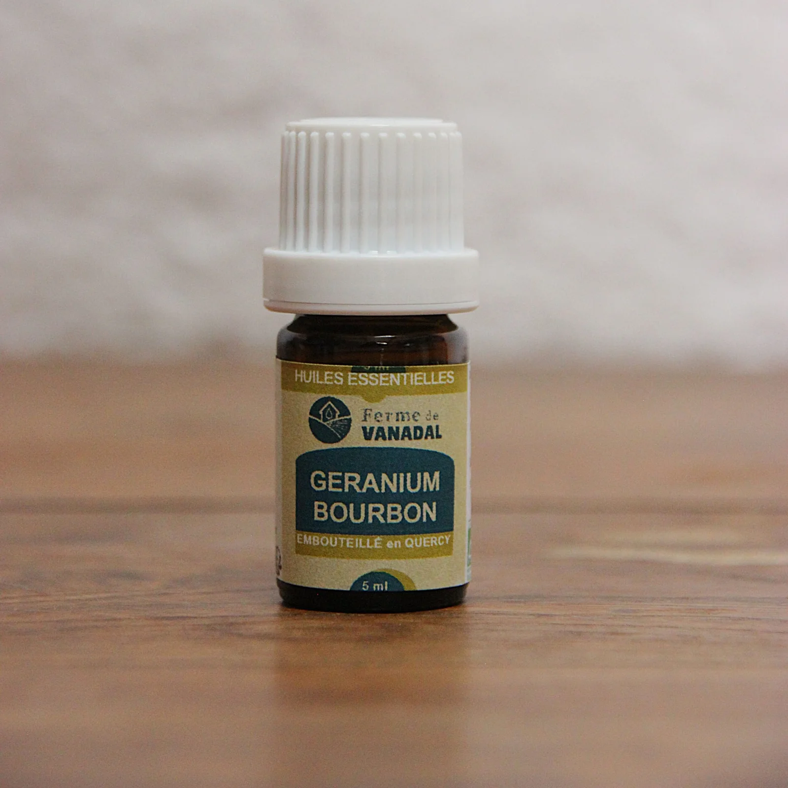 Huile essentielle bio de Géranium rosat