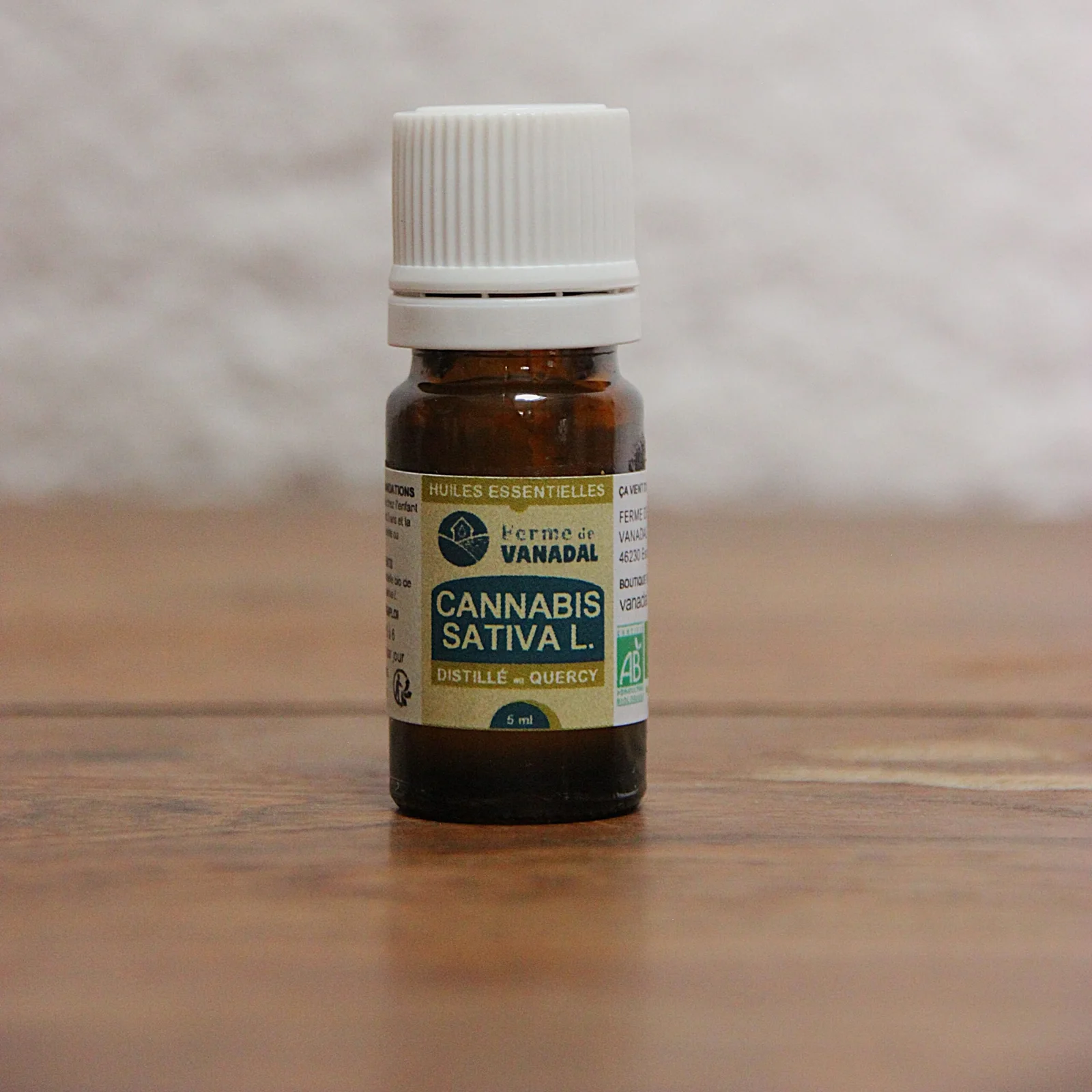Huile essentielle bio de Chanvre (Cannabis sativa L.)